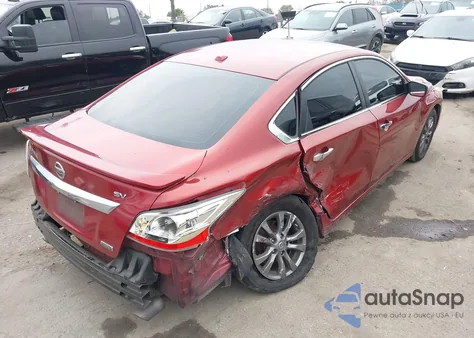 2015 Nissan Altima 2.5 S из США, поврежденный, VIN 1N4AL3AP4FC497253